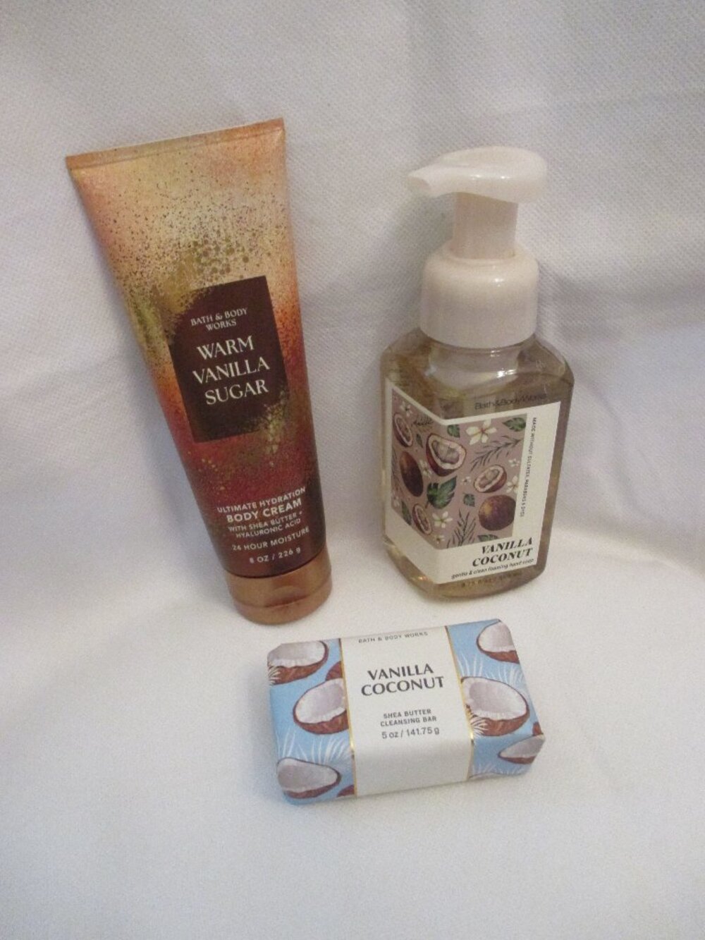 Bath & Body Works 3 pc. Vanilla, Coconut bundle